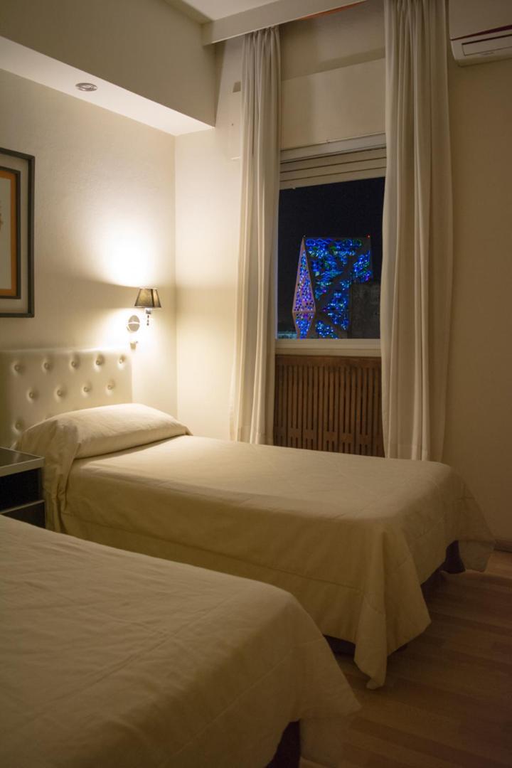 Hotel Vina De Italia คอร์โดบา ภายนอก รูปภาพ