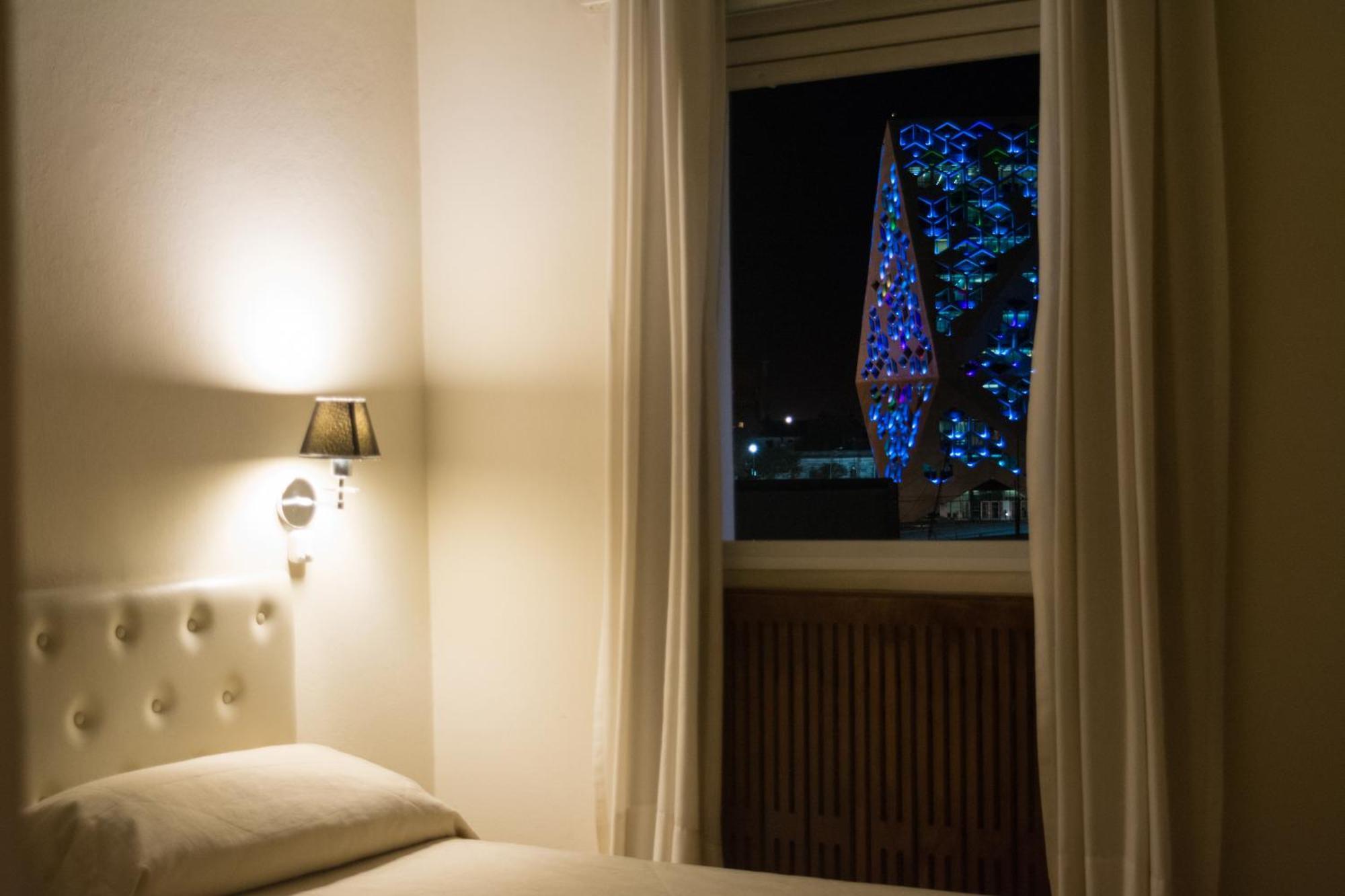 Hotel Vina De Italia คอร์โดบา ภายนอก รูปภาพ